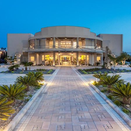 Elysian Luxury Hotel And Spa Kalamata Bagian luar foto