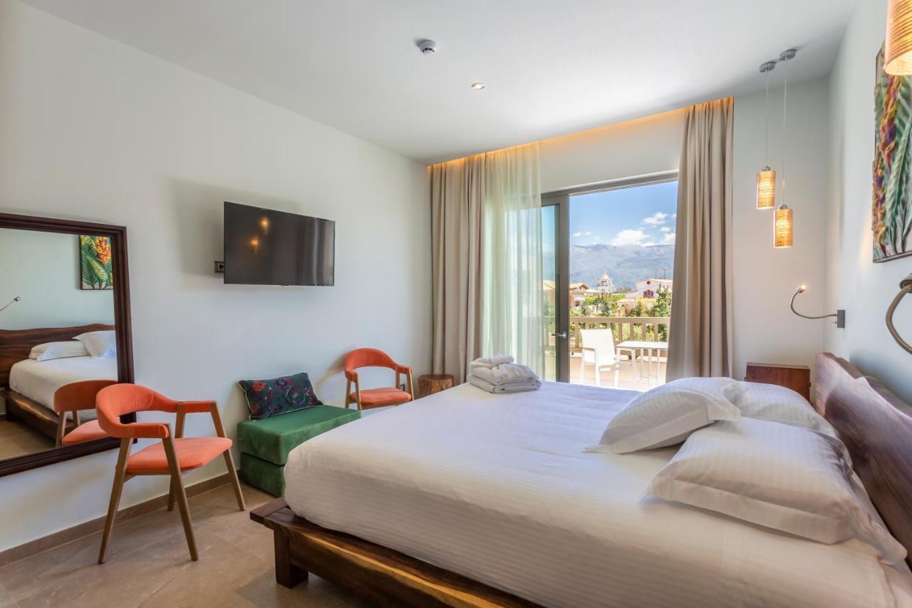 Elysian Luxury Hotel And Spa Kalamata Bagian luar foto