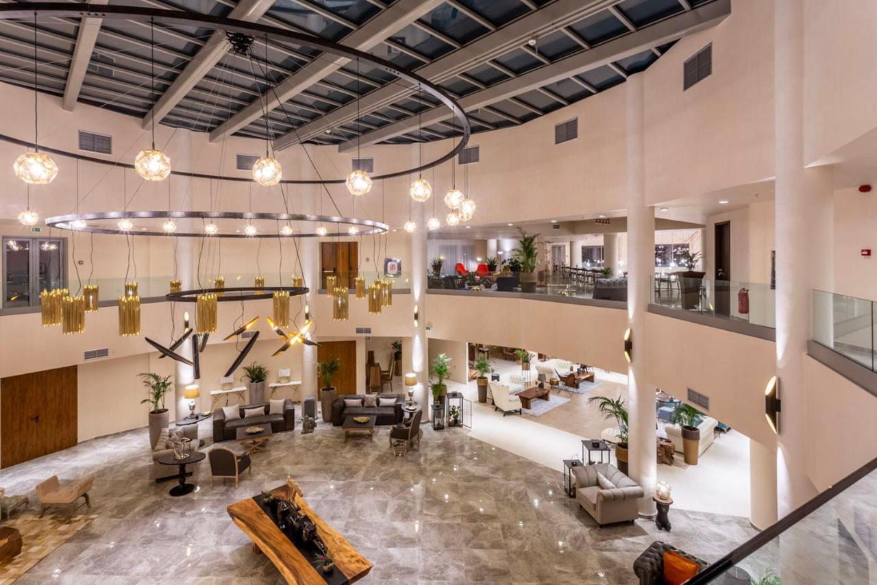 Elysian Luxury Hotel And Spa Kalamata Bagian luar foto