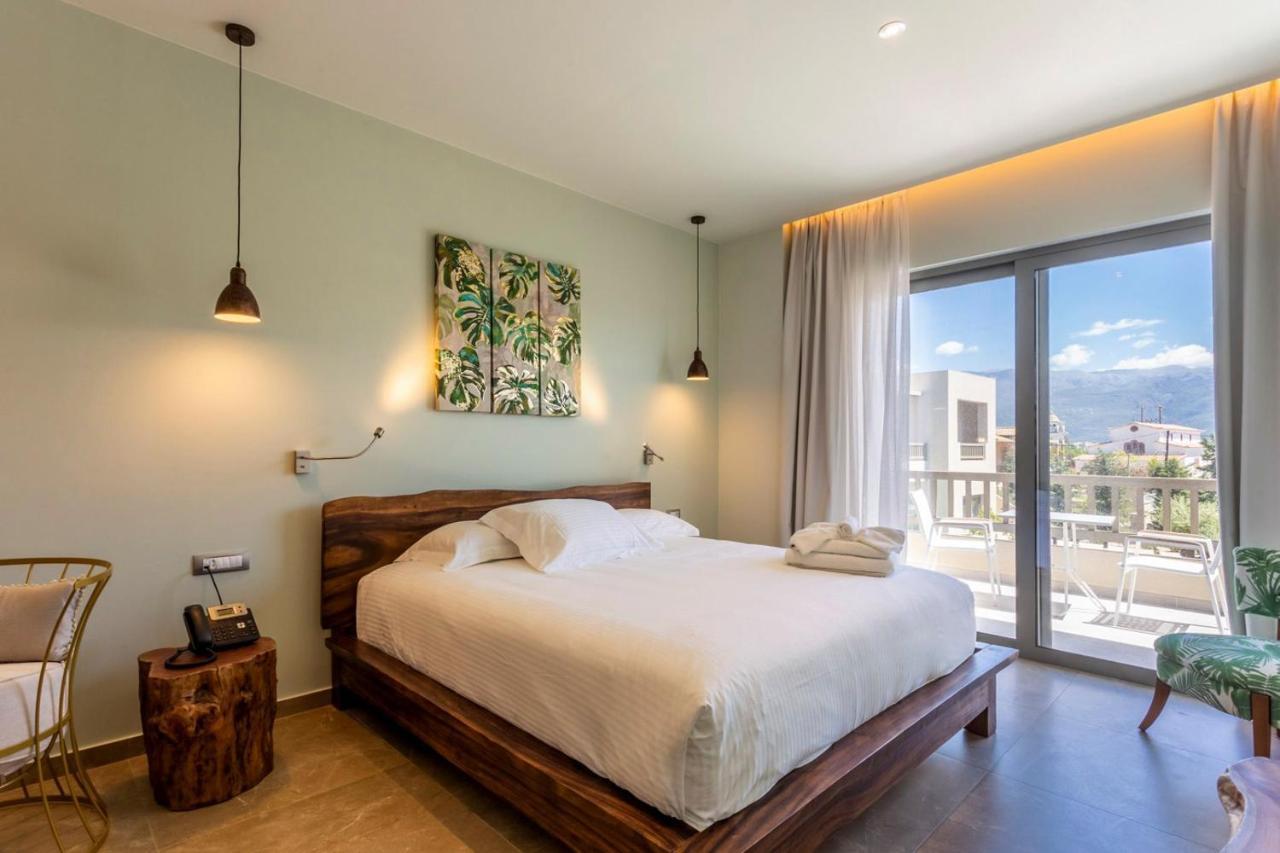 Elysian Luxury Hotel And Spa Kalamata Bagian luar foto